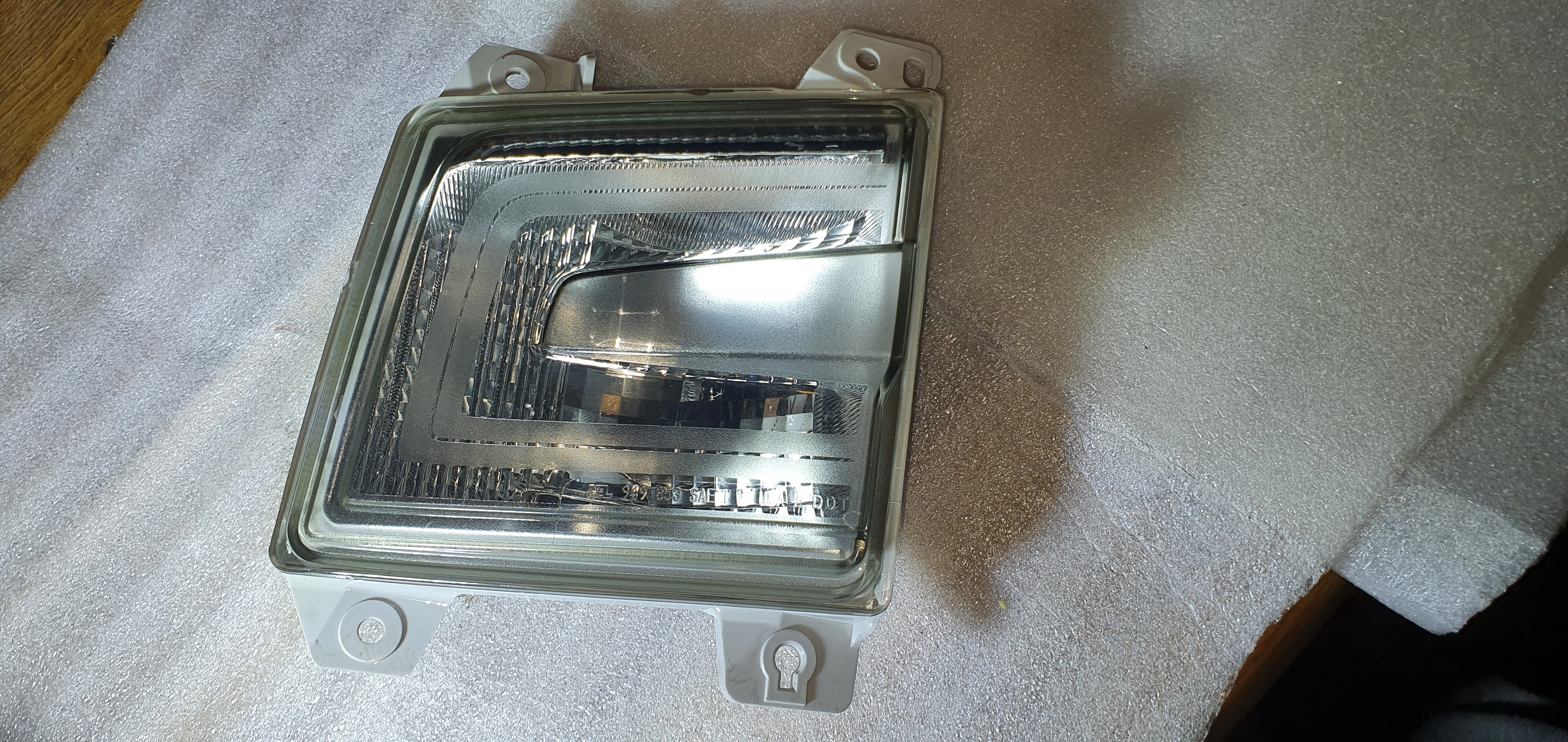 HONDA RIDGELINE RIGHT TURN SIGNAL LAMP 2017-2020 33300-T6Z