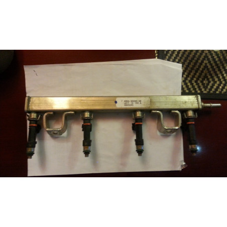 VOLVO FORD FUEL RAIL + INJECTORS 4M5G-9D280-DB L81113150A L81113150 080524C USED