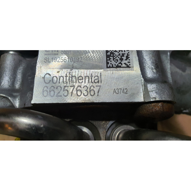 GM　その２ Amazon.com: Dorman 937-794 Passenger Side Hinged Door Front Door