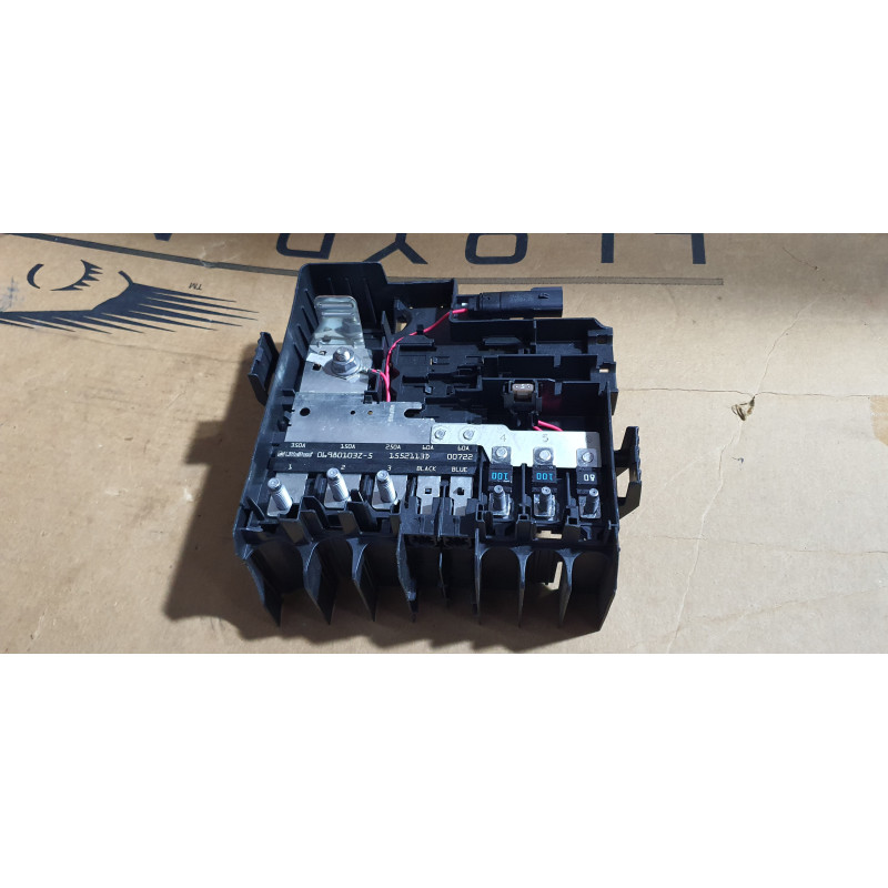 HUMMER EV Battery Distribution Engine Compartment Fuse Block