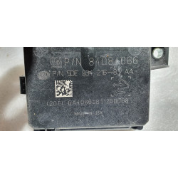 カメオルース　⑥ OE Genuine Nissan Black w/ Chrome Logo Center Cap 40342