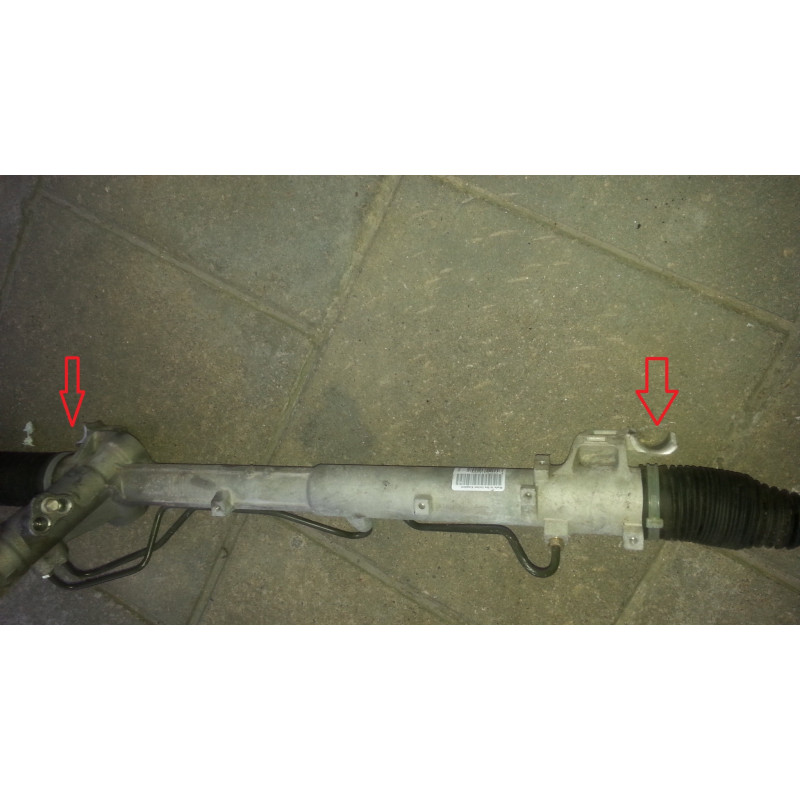 VOLVO C70 S40 V50 STEERING GEAR RACK 20062011 30776170 DEFECT MOUNT