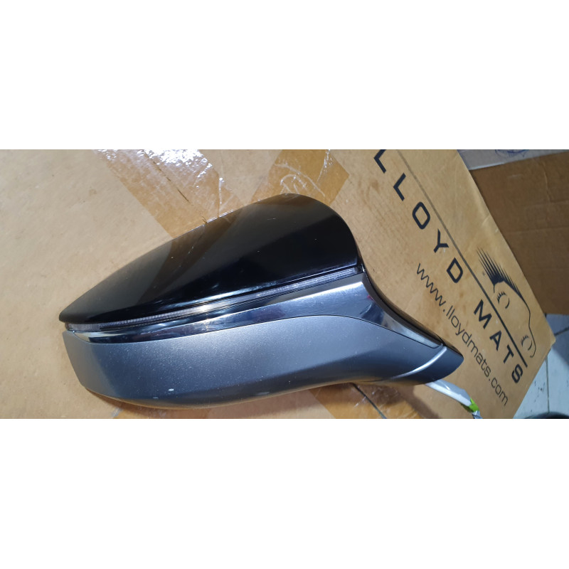 宝山TOMOSレクサス 宝山TOMOSレクサス