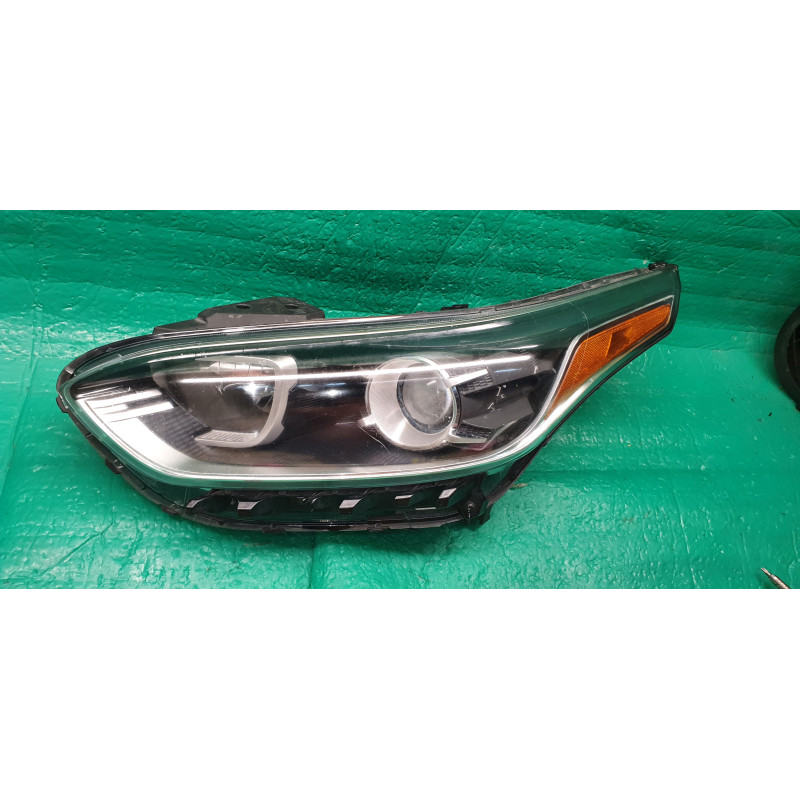 KIA FORTE LEFT HALOGEN HEADLIGHT 2019-2021 92101-M7XXX 92101-M7