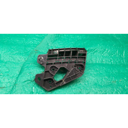 INFINITI QX30 RIGHT HEADLIGHT LOWER BRACKET 2017-2019 62228-5DA0A 622285DA0A