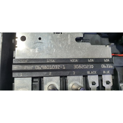 CHEVROLET SILVERADO GMC SIERRA ENGINE BATTERY TERMINAL JUNCTION  BOX 2019-2023 GM 84646133