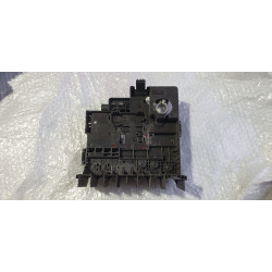 CHEVROLET SILVERADO GMC SIERRA ENGINE BATTERY TERMINAL JUNCTION  BOX 2019-2023 GM 84646133