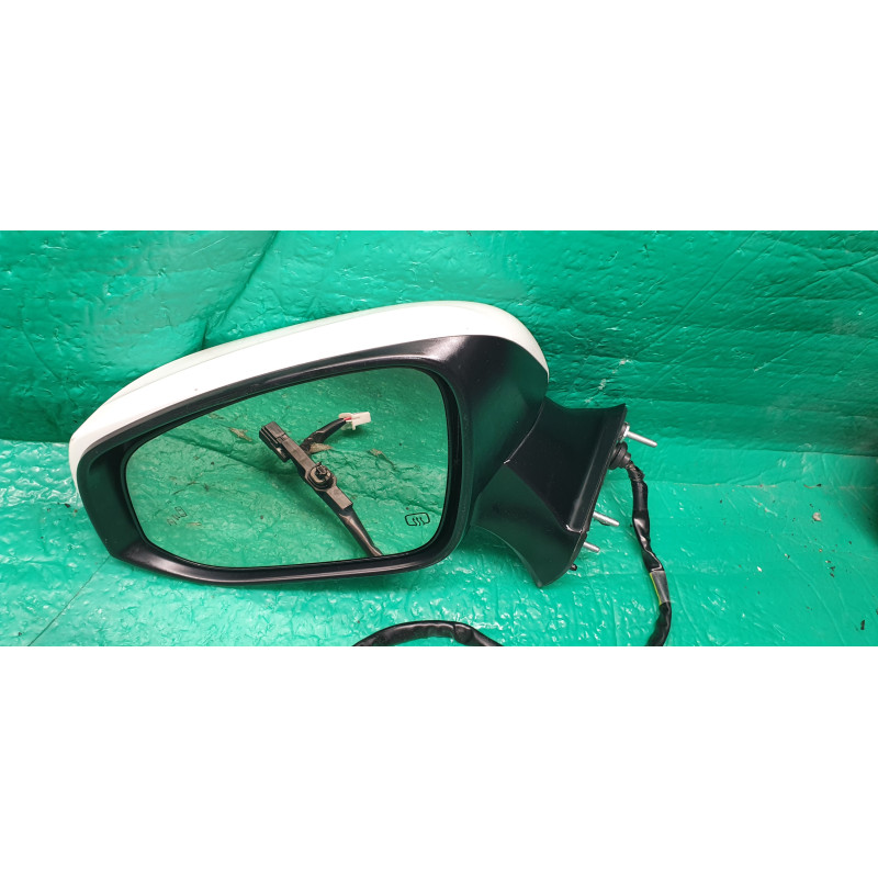 ららぱ 2014-2019 TOYOTA COROLLA Mirror Assembly Outer LH NEW OEM