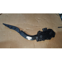 SATURN VUE GMC ENVOY CHEVROLET TRAILBLAZER ACCELERATOR GAS PEDAL 2002-2003 GM 22698673