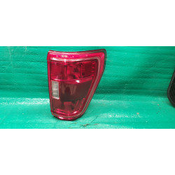 FORD F150 P702 RIGHT MID LED HALOGEN BLIND SPOT TAIL LAMP 2021-2023 ML34-13B504-B ML34-13B404-B GLASS DEFECT NOT INCL RADAR