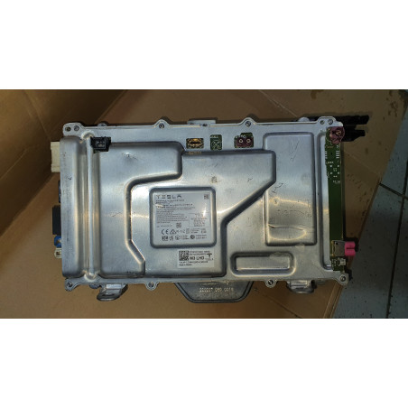TESLA MODEL 3 Y MEDIA CAR COMPUTER MODULE 2017-2024 1681271-00-D