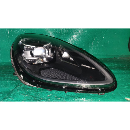 PORSCHE MACAN RIGHT LED  HEADLIGHT 2019-2021 95B941010AR USA