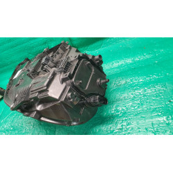 PORSCHE MACAN RIGHT LED  HEADLIGHT 2019-2021 95B941010BD USA
