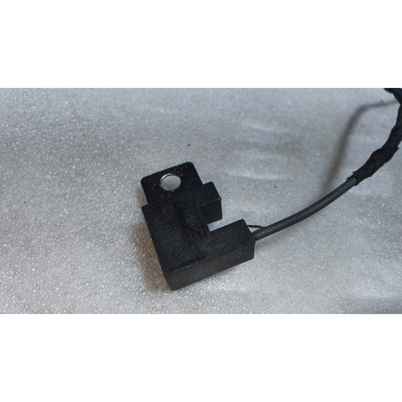 FORD MUSTANG Radio Suppression Capacitor 2010-2014 JR3T