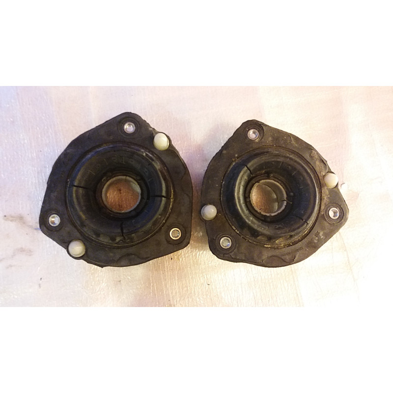 CHEVROLET CAMARO SS V8 6.2L FRONT STRUT MOUNT 2016-2018 GM 