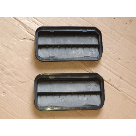 ESCALADE CT4 CT5 XT5 XT6 CTS ATS BOLT CAMARO ENCORE ENVISTA QUARTER AIR VENT GRILL 2015-2025 GM 13588034 PRICE ONE GRILL