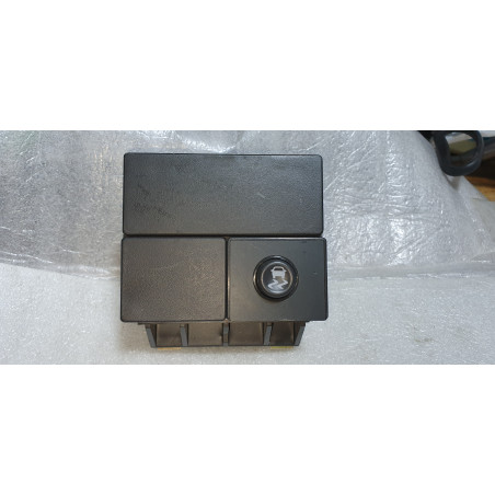 CADILLAC ESCALADE GMC YUKON TAHOE TRACTION CONTROL SWITCH 2003-2006 GM 15061684 15040484 15207878 15776716