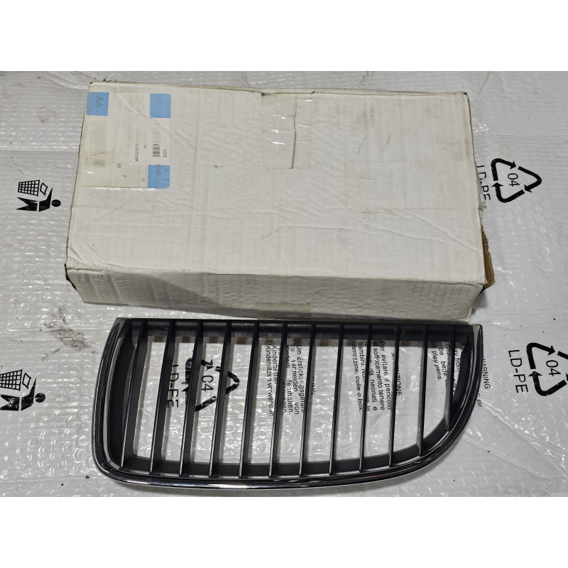 BMW 3 E90 E91 3 328I LEFT CHROME GRILLE GRILL 2006-2009 7120007 51137120007 51137120009 NEW