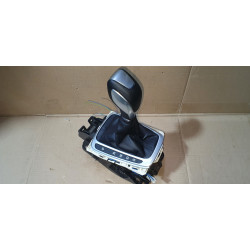 FORD EDGE FLOOR SHIFTER AUTOMATIC TRANSMISSION GEAR SELECTOR DG9P-7K004-CA DG9P-7K004-CAW