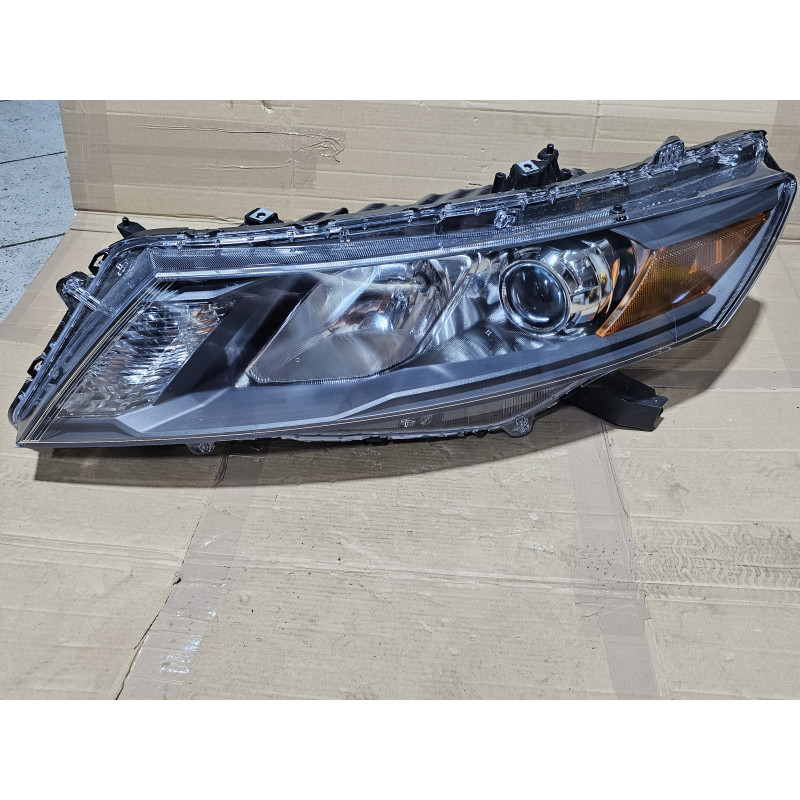 HONDA ACCORD CROSSTOUR LEFT HALOGEN HEADLIGHT BLACK 2010-2012 33150-TP6-A01,