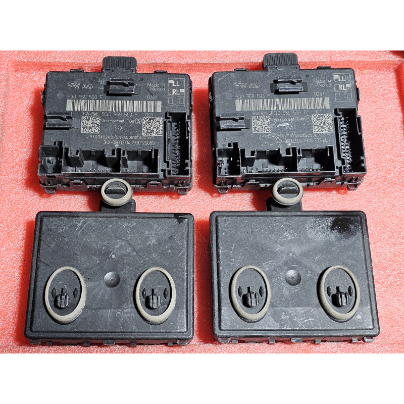 VOLKSWAGEN ATLAS AUDI Q3 LEFT DOOR CONTROL MODULE 5Q0959593F