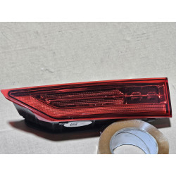 VOLVO XC60 RIGHT INNER LED TAIL LAMP 2018-2026 31446620 GLASS DEFECT
