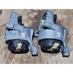 AUDI A6 A7 Q7 Q8 FRONT RIGHT ENGINE MOUNT SUPPORT BRACKET 2015-2023 8W0199372G