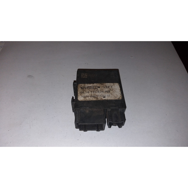 LINCOLN NAVIGATOR FORD EXPEDITION LIFTGATE WINDOW WIPER MODULE LEFT