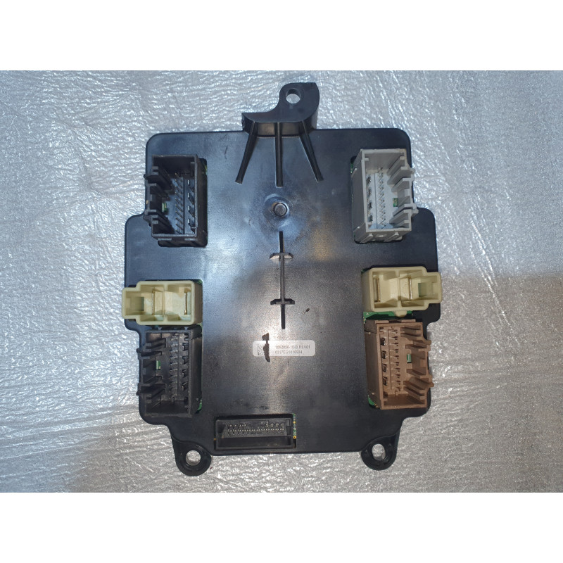 TESLA MODEL X REAR DOOR CONTROL MODULE 2016-2020 1062056-10-B