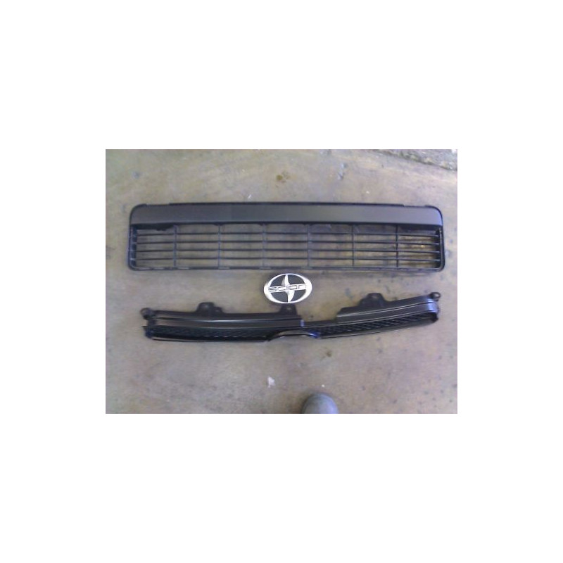 SCION XB GRILLS + EMBLEM SET 2011-2014 USED