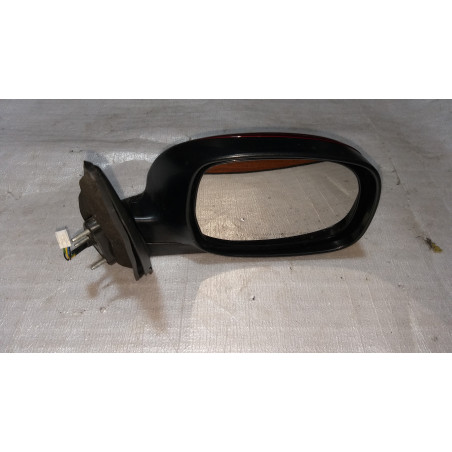 TOYOTA SEQUOIA RIGHT MIRROR 2001-2006 5 PIN OEM