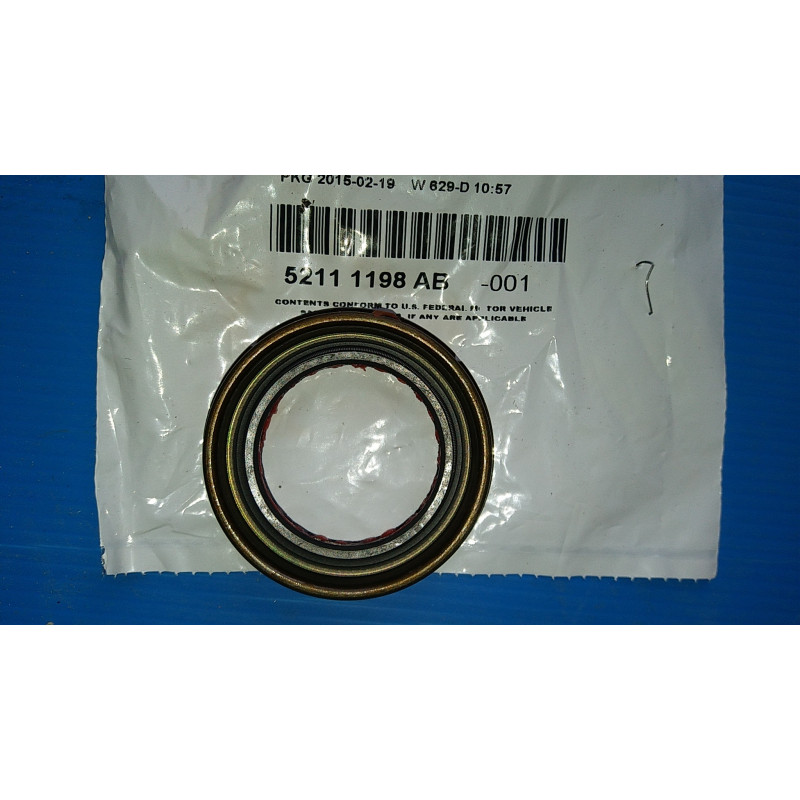 CHRYSLER ASPEN DODGE DURANGO NITRO RAM JEEP LIBERTY FRONT AXLE DRIVE