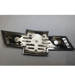 CHEVROLET TRAVERSE REAR TAILGATE LIFTGATE LOGO EMBLEM 2009-2012 GM 22744700 22759832