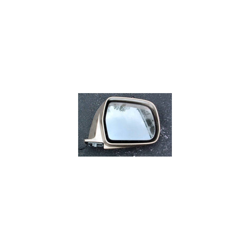 TOYOTA HIGHLANDER MIRROR RIGHT 2001-2007 DEFECT! USED