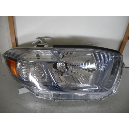 TOYOTA HIGHLANDER HYBRID RIGHT OEM HEADLIGHT 2008-2010 USED