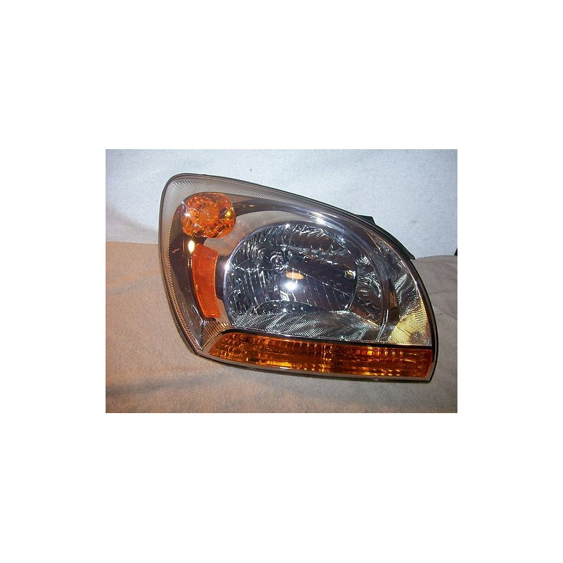 KIA SPORTAGE RIGHT HEADLIGHT OEM 2005-2008 114-59527BR 921021F031