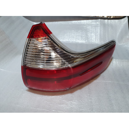 TOYOTA SIENNA RIGHT TAIL LAMP 2015-2020 81550-08050