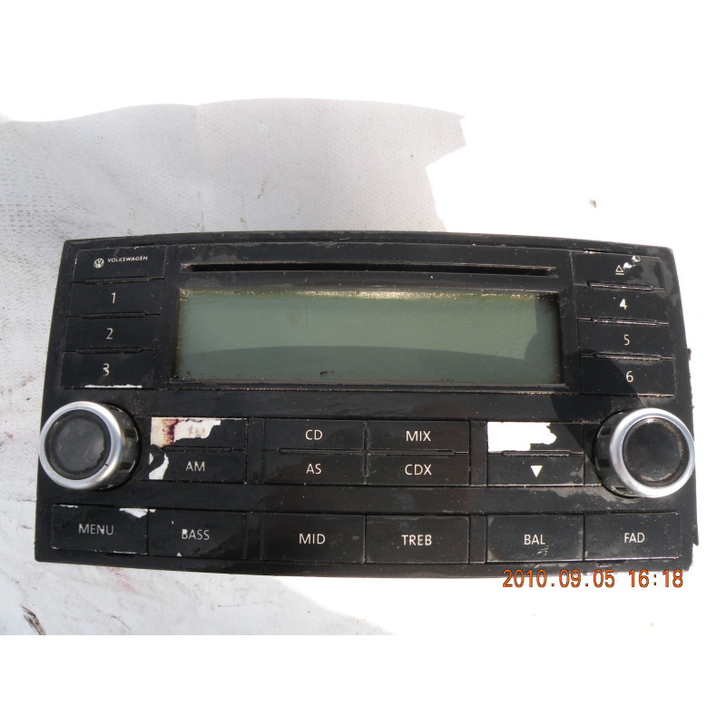 VVOLKSWAGEN TOUAREG CD RADIO 2003-2008 USED