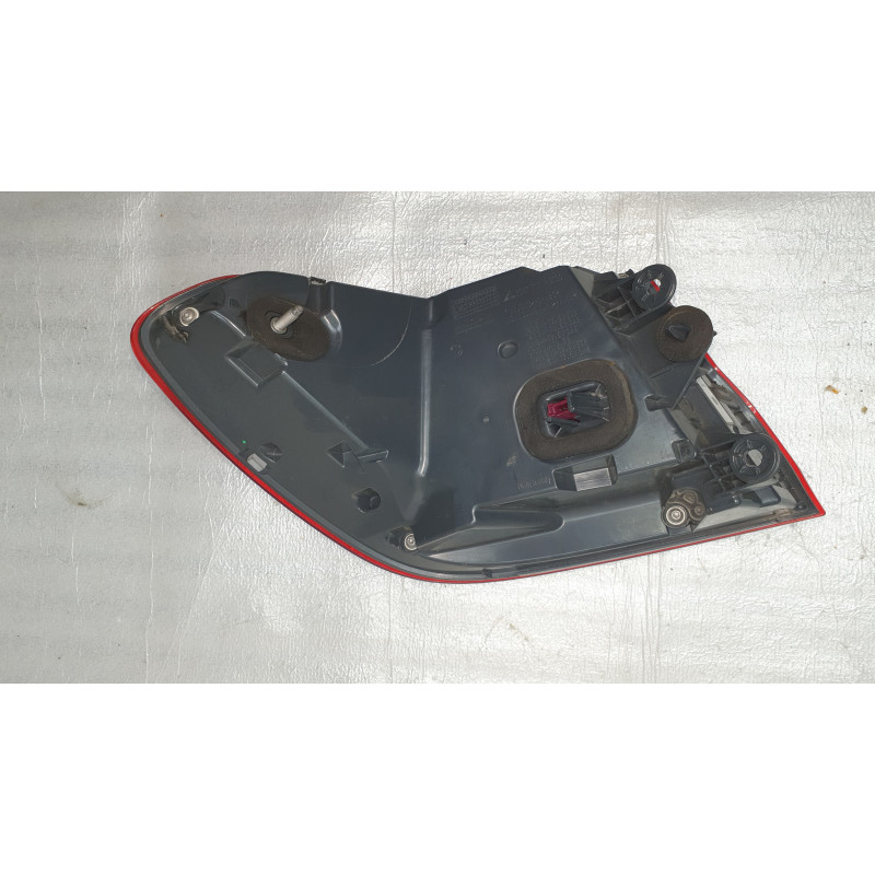 BMW 7 G11 G12 RIGHT LED TAIL LAMP 2016-2019 7342966 63217342966 