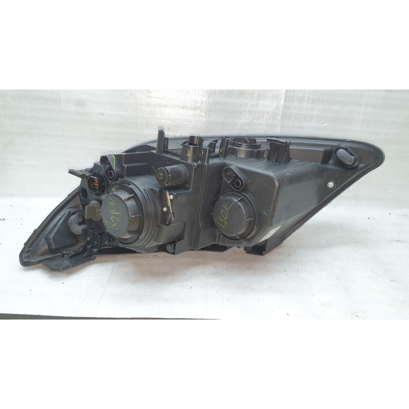 KIA SORENTO RIGHT HALOGEN LED HEADLIGHT 20142015 921021U600 USA