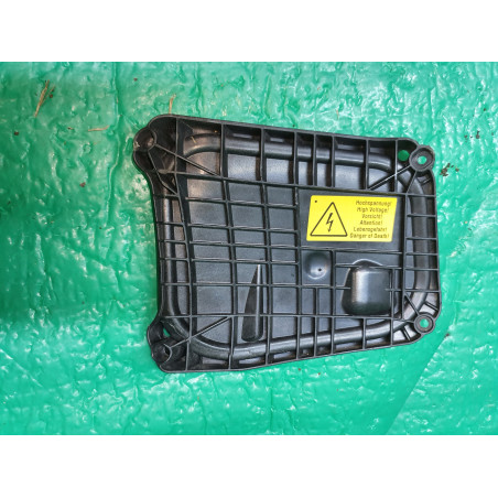 PORSCHE 911 991 CARRERA LEFT XENON HEADLIGHT COVER CAP 99163134101