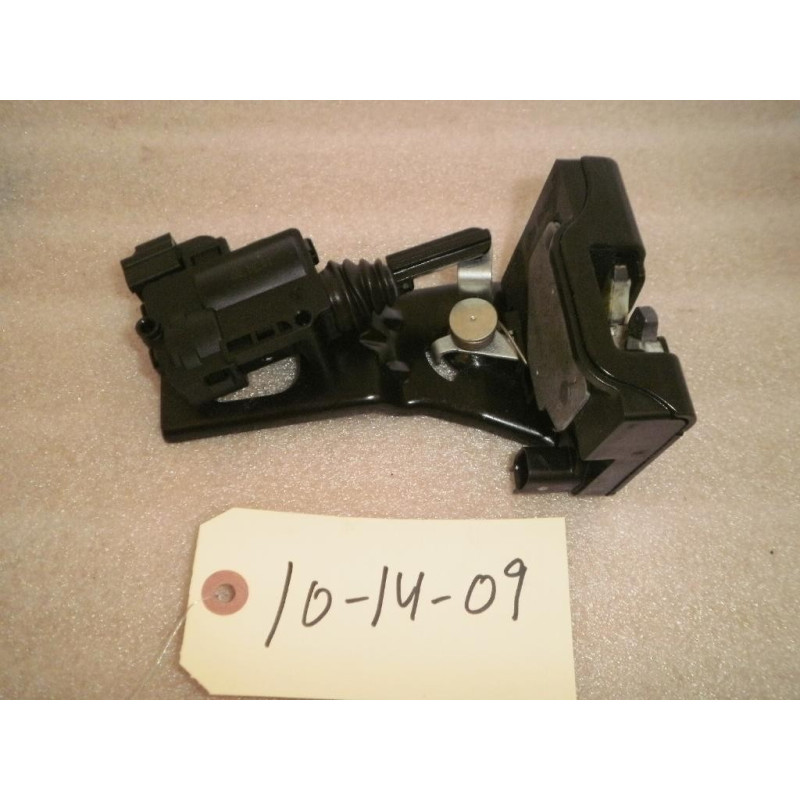MAZDA TRIBUTE FORD ESCAPE MERCURY MARINER TRUNK TAIL GATE LATCH 2009
