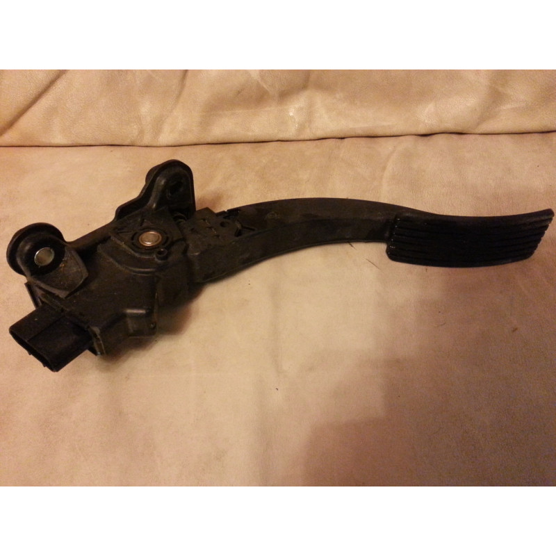 CHRYSLER SEBRING JEEP PATRIOT COMPASS DODGE AVENGER JOURNEY CALIBER GAS