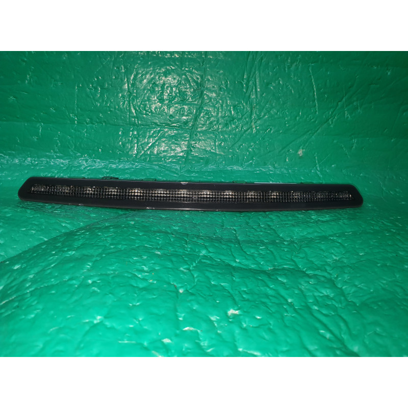 BUICK REGAL REAR BRAKE STOP LED HIGH MOUNT LAMP 2014-2017 GM 22756339