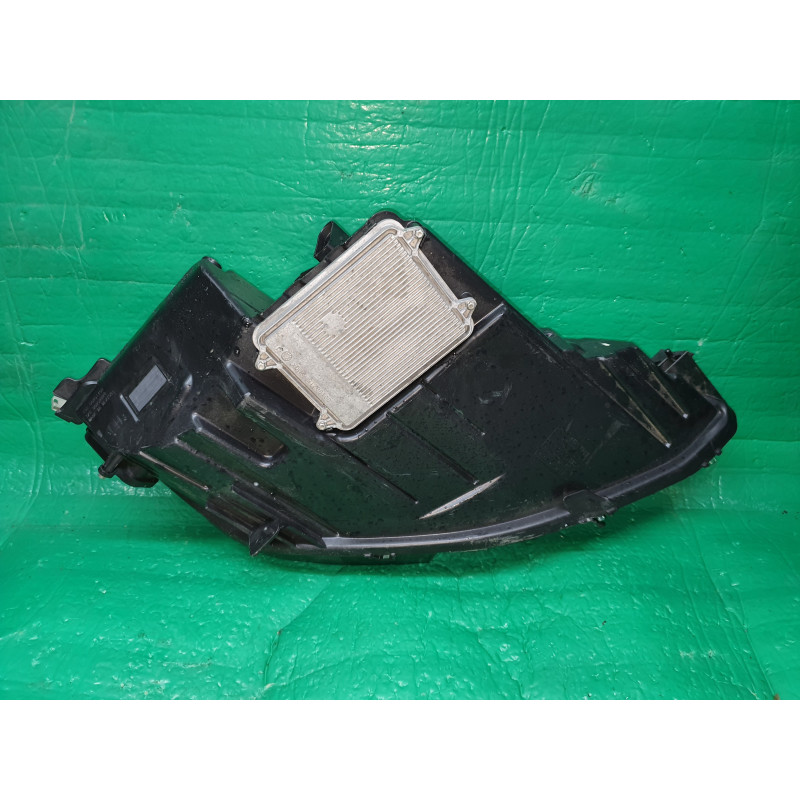 TESLA MODEL S LEFT LED HEADLIGHT 2016-2020 00201792 105357200B 