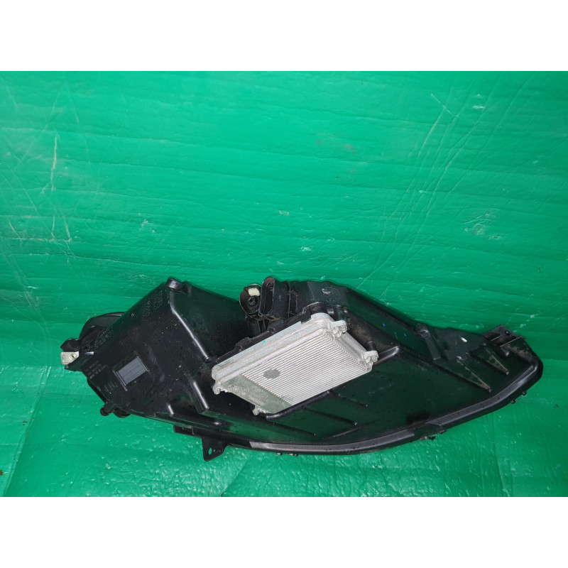 TESLA MODEL S LEFT LED HEADLIGHT 2016-2020 00201792 105357200B 