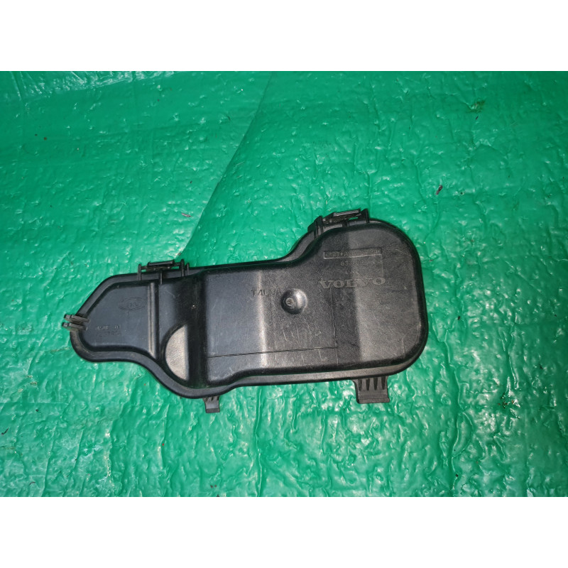 VOLVO S80 V70 XC70 RIGHT HEADLIGHT COCER CAP T4UVA 63302