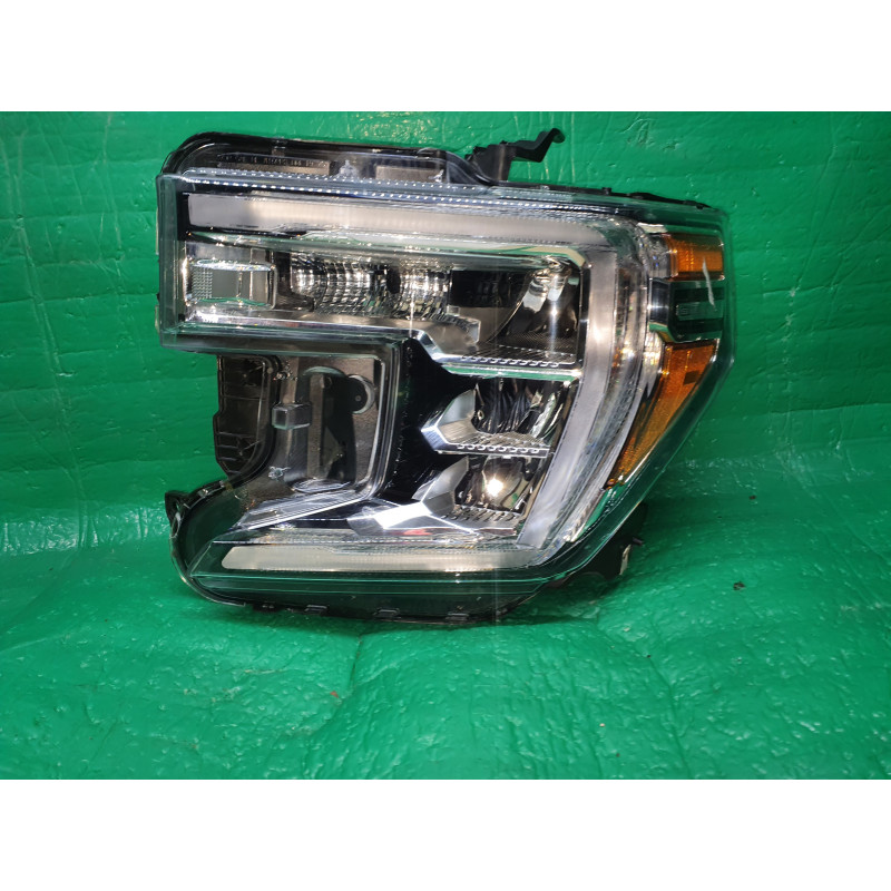 gmc-sierra-1500-left-led-