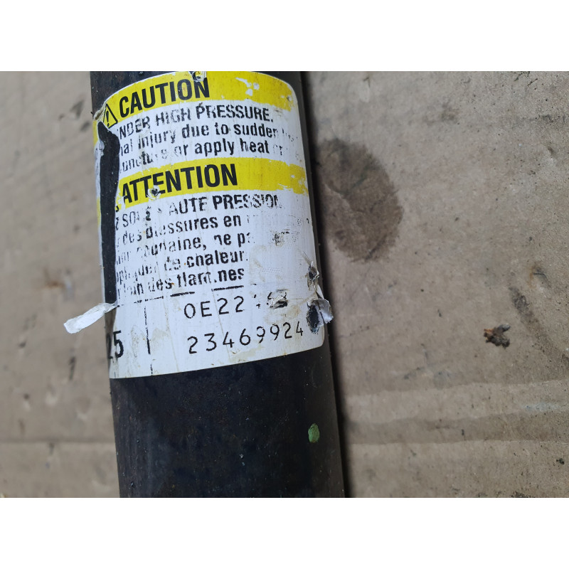 CADILLAC ATS REAR RIGHT SHOCK ABSORBER 2013-2019 GM 23469924