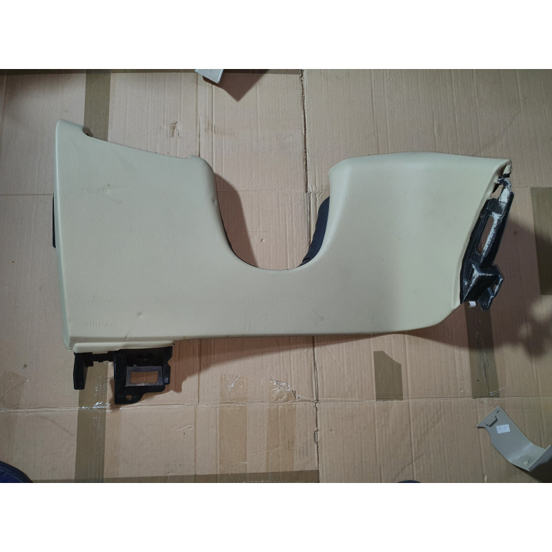 CADILLAC XT5 Light Vanilla Instrument Panel Knee Bolster 2017-2022 GM 84075963 82553606 84214343